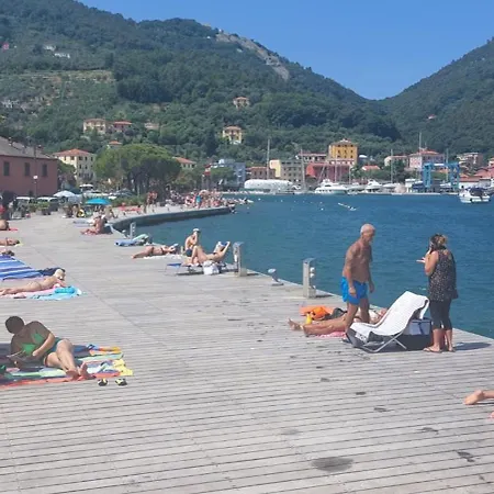 Finestra Sul Golfo Di Apartment Le Grazie (Liguria)