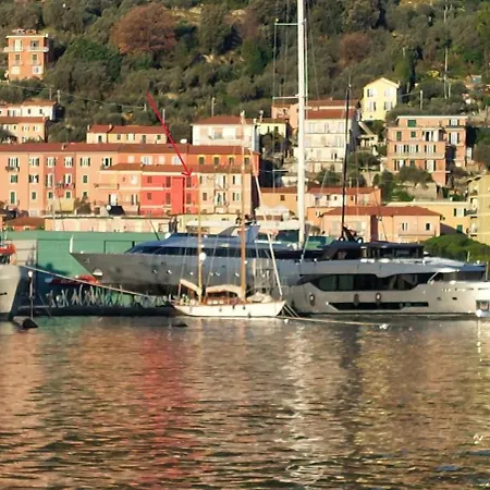 Finestra Sul Golfo Di Apartmán *