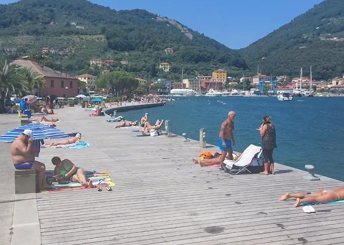 Finestra Sul Golfo Di Apartment Le Grazie (Liguria)